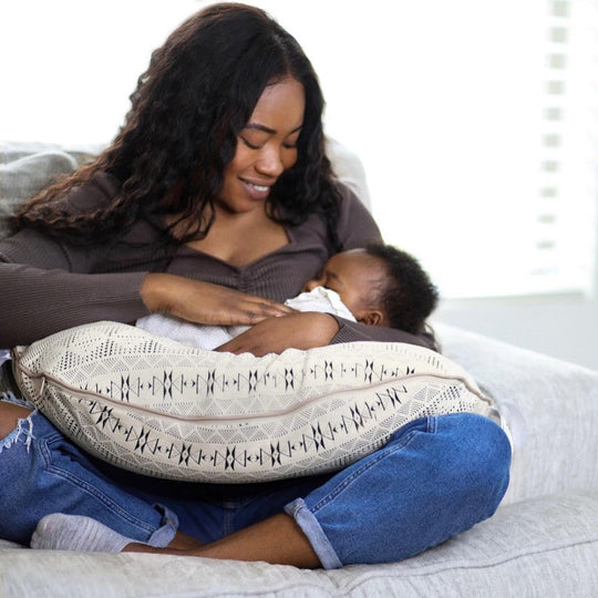 Advice From A Pro:  Nursing Tips And Tricks From A Lactation Specialist - Boppy