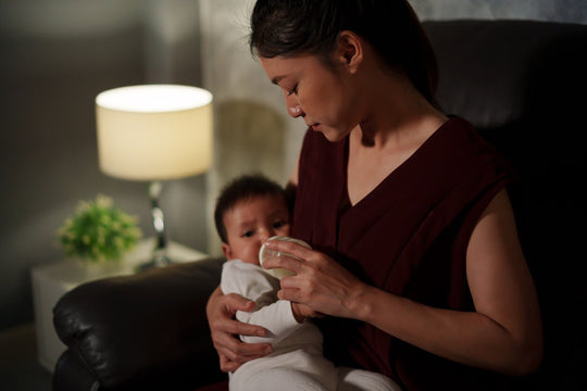 Dream Feed: What It Is and How To Do It Safely - Boppy